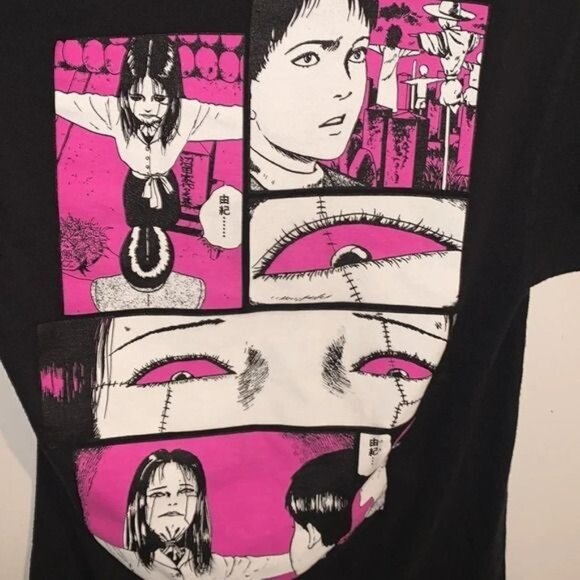 Junji Ito Collection XS Black Graphic T-Shirt Featuring Scarecrow & Comic Art By - Picture 4 of 7